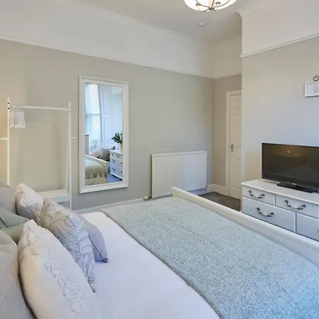 Host & - Sandpiper アパート *